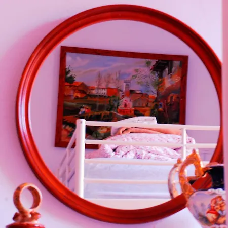 Bed & Breakfast Patio 19