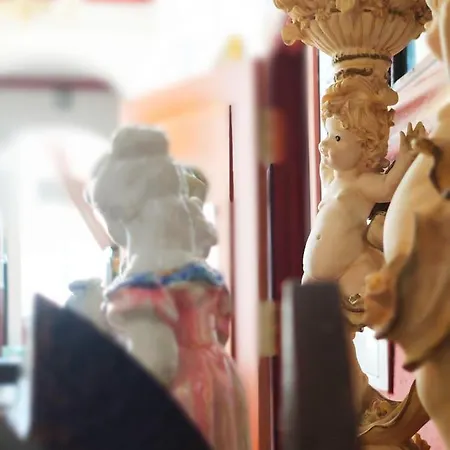 Patio 19 Bed & Breakfast