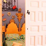 לינה וארוחת בוקר Patio 19