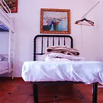 Patio 19 מאלגה
